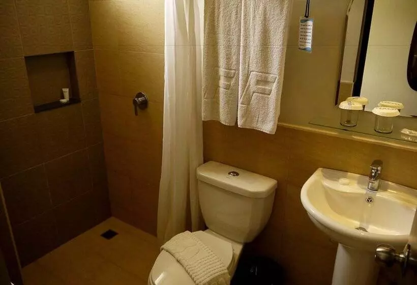 Fersal Hotel Kalayaan, Quezon City