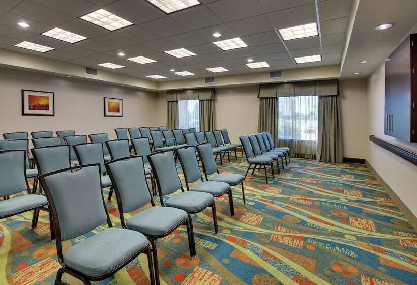 בית מלון כפרי Hampton Inn Vernon