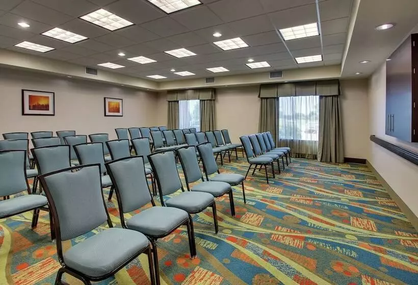 ホテル Hampton Inn Vernon