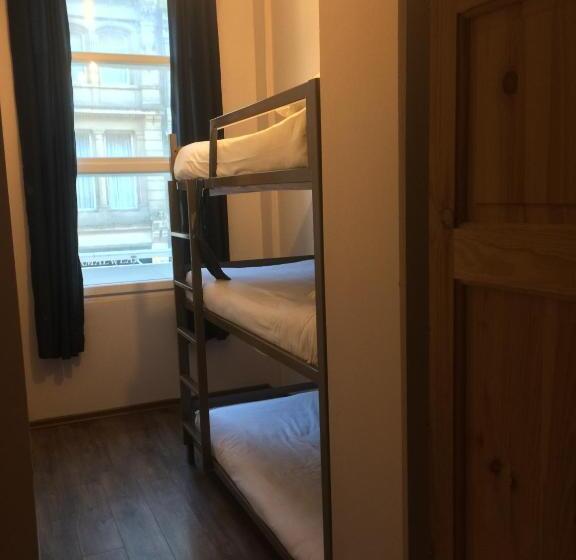 בית מלון כפרי Heroesbunkz