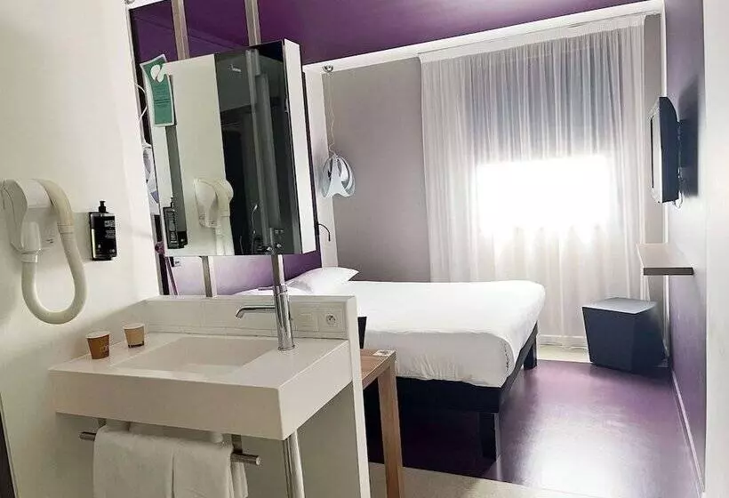 Hotel Ibis Styles Nimes Gare Centre