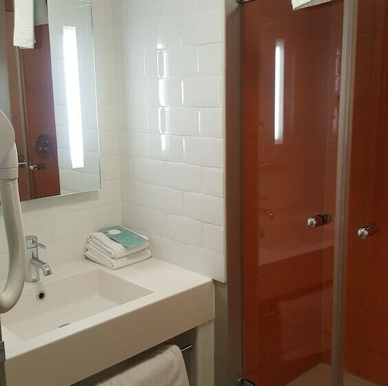 فندق Ibis Styles Nimes Gare Centre