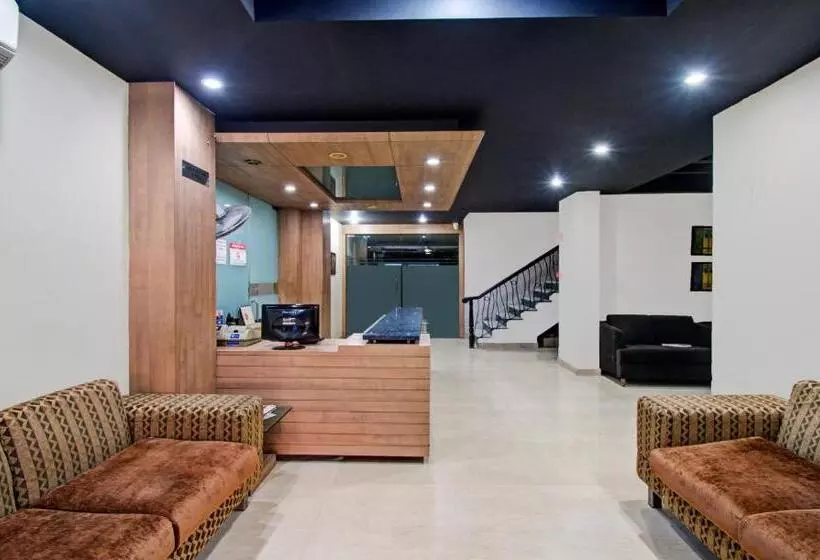 Hotel Treebo Maharaja Residency