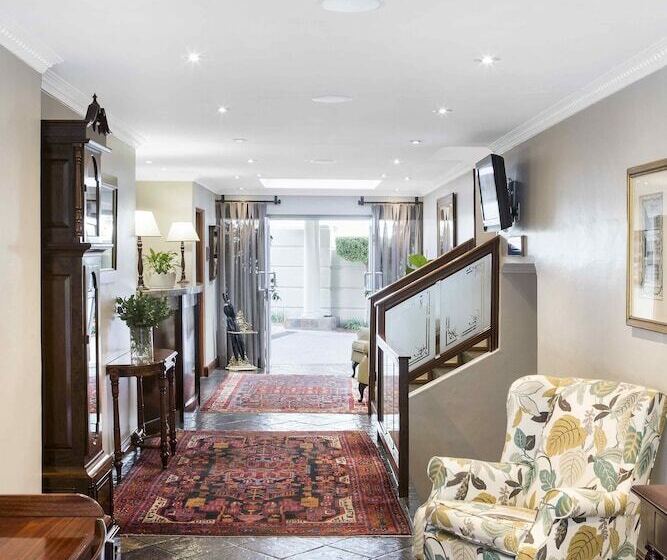 Premier Hotel Falstaff