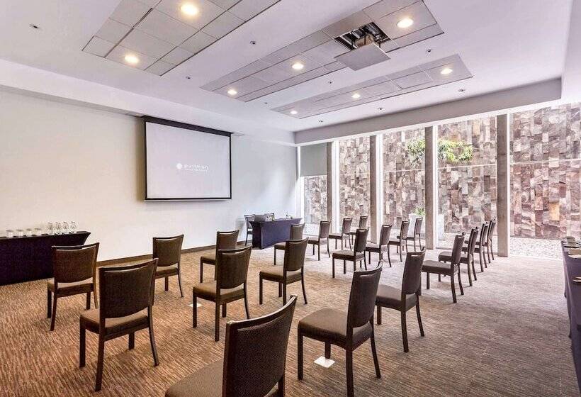 فندق Pullman Lima San Isidro