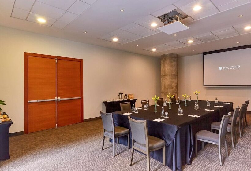 فندق Pullman Lima San Isidro