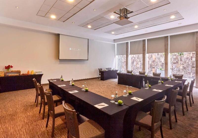 فندق Pullman Lima San Isidro