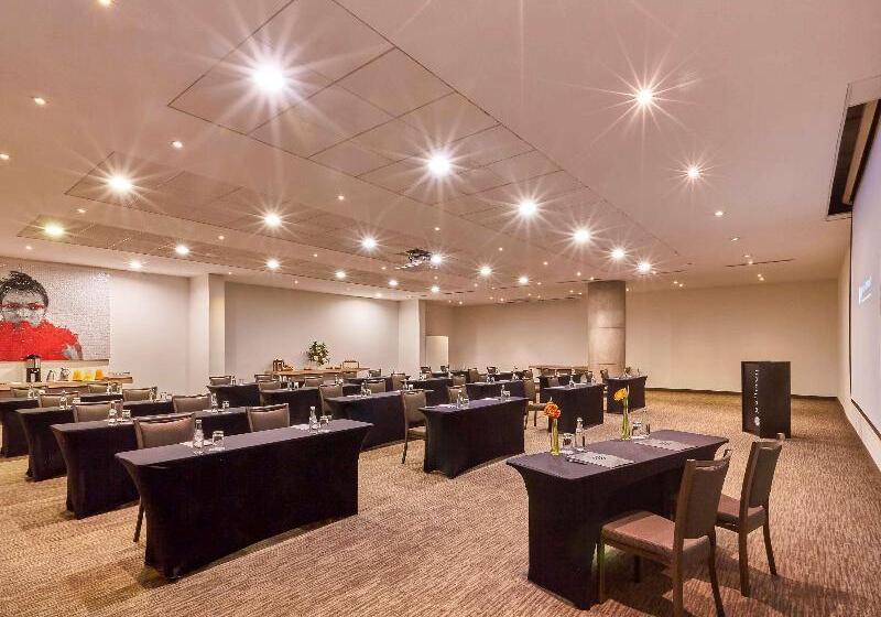 فندق Pullman Lima San Isidro