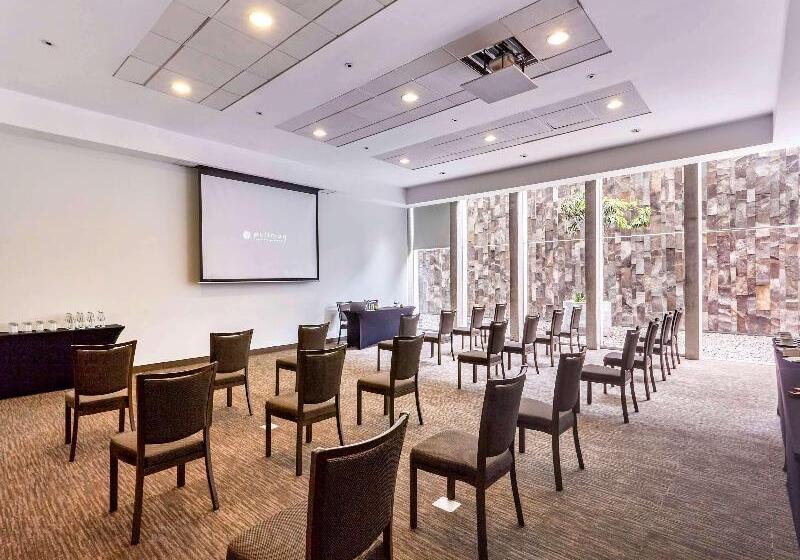 فندق Pullman Lima San Isidro