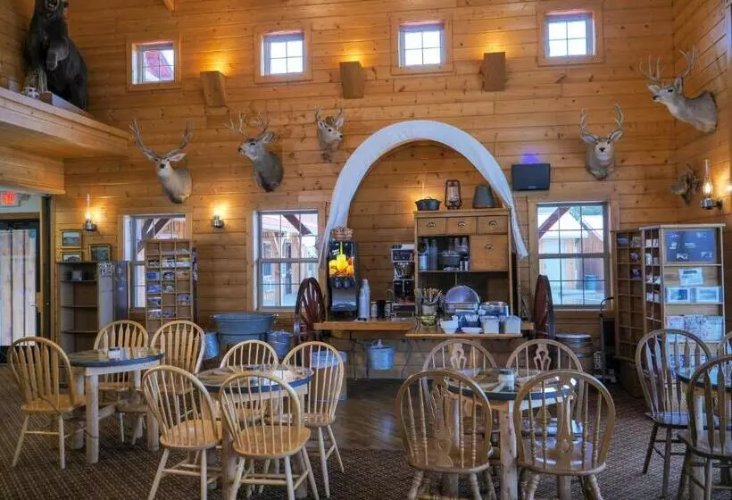 酒店 Range Country Lodging