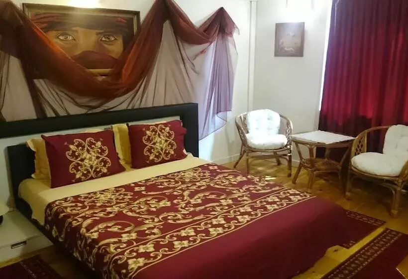 בית מלון כפרי Rimini Club Inn & Suites