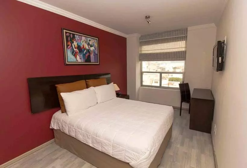 酒店 Suites Oklahoma by BlueBay