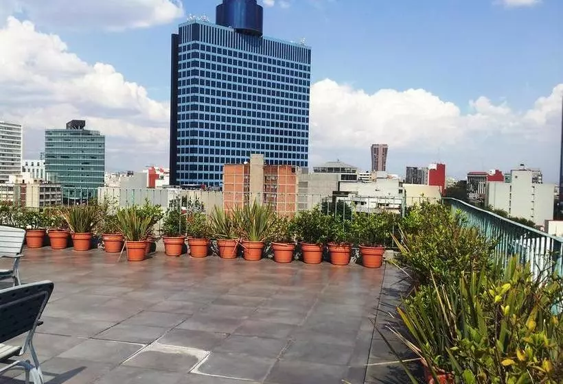 酒店 Suites Oklahoma by BlueBay