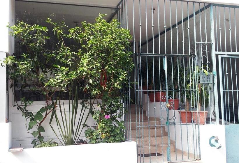 ホテル Suites Oklahoma by BlueBay