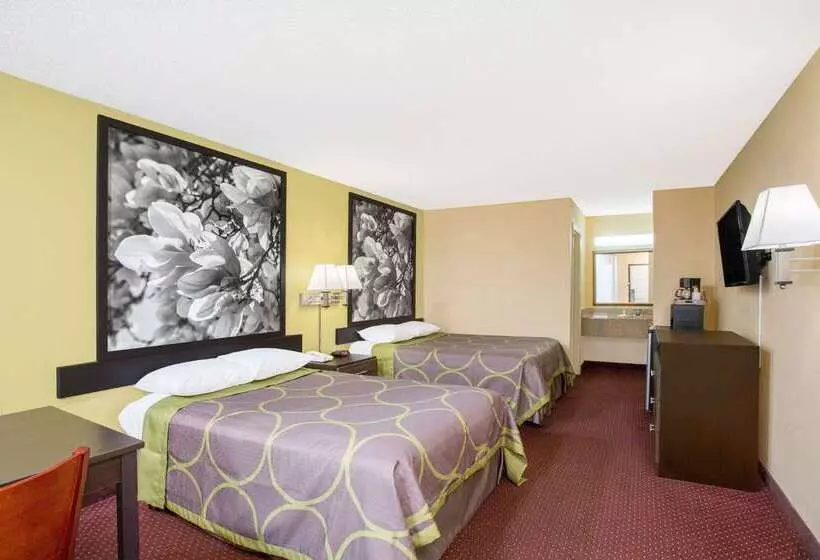 Отель Super 8 By Wyndham Sumter