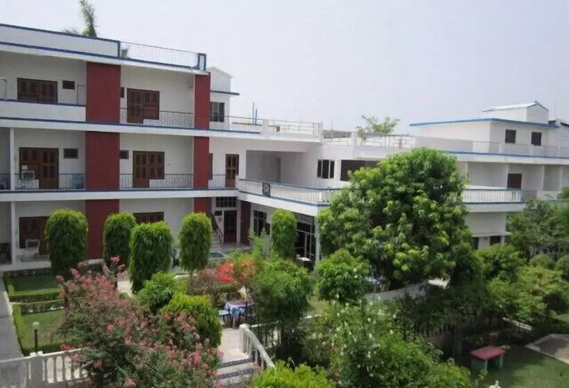 ホテル Surya Khajuraho