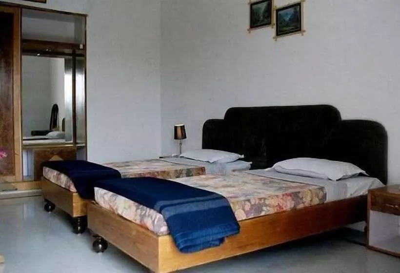 ホテル Surya Khajuraho