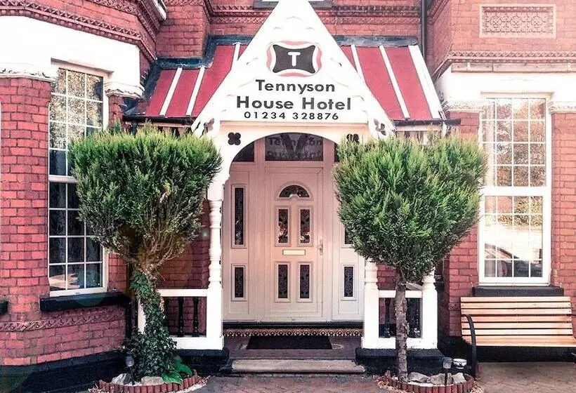 هتل Tennyson House