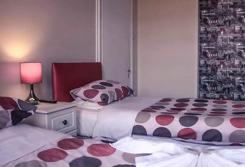 هتل Tennyson House