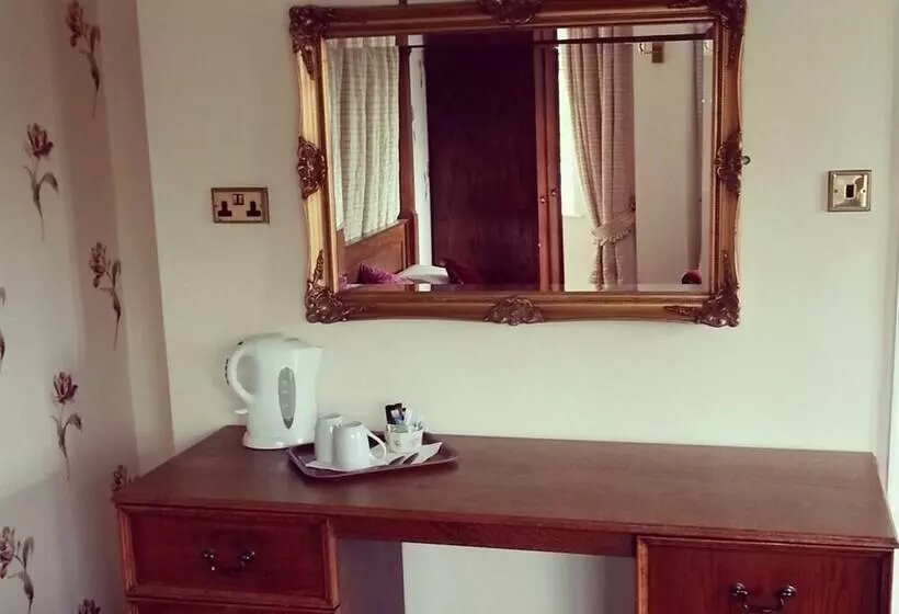 בית מלון כפרי The Bridge