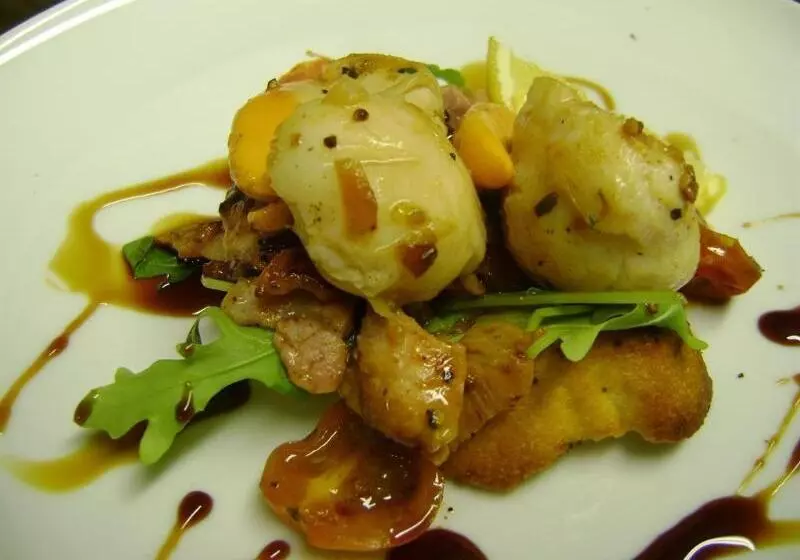 בית מלון כפרי The Commercial