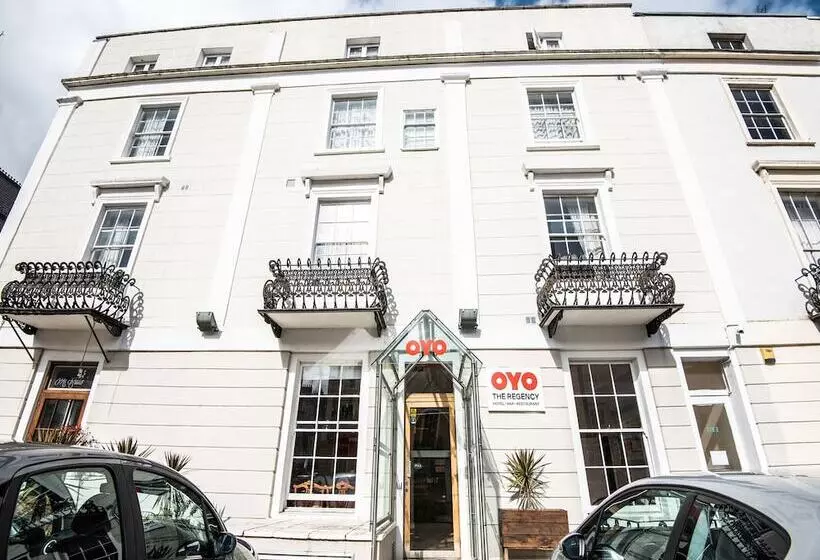 هتل The Regency Bristol