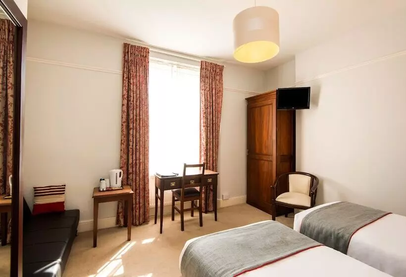 هتل The Regency Bristol