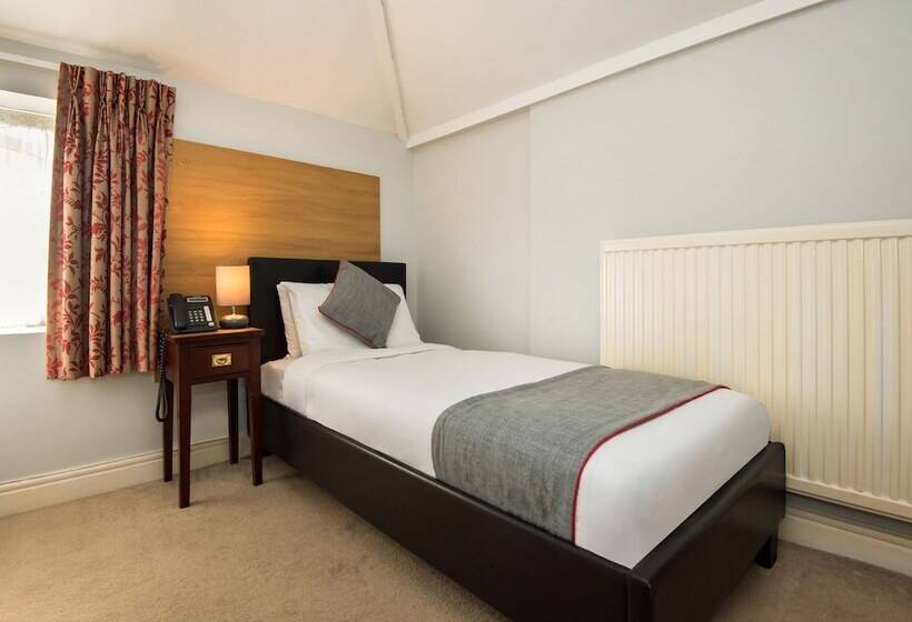 Hotelli The Regency Bristol