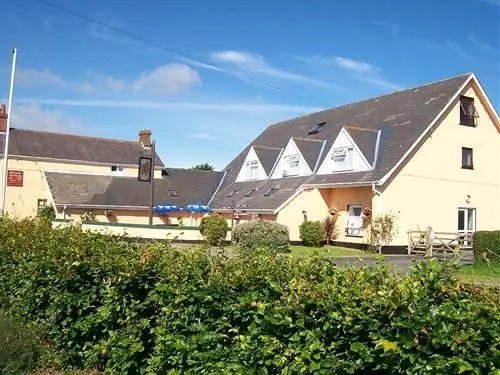 Отель Welcome Traveller Inn