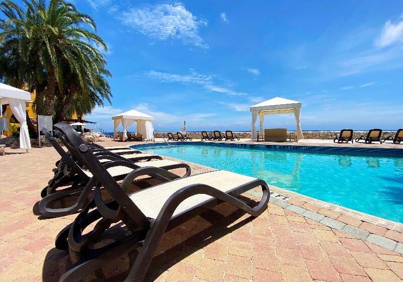 The Royal Sea Aquarium Resort