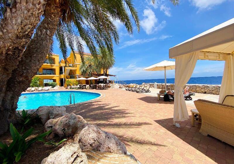 The Royal Sea Aquarium Resort