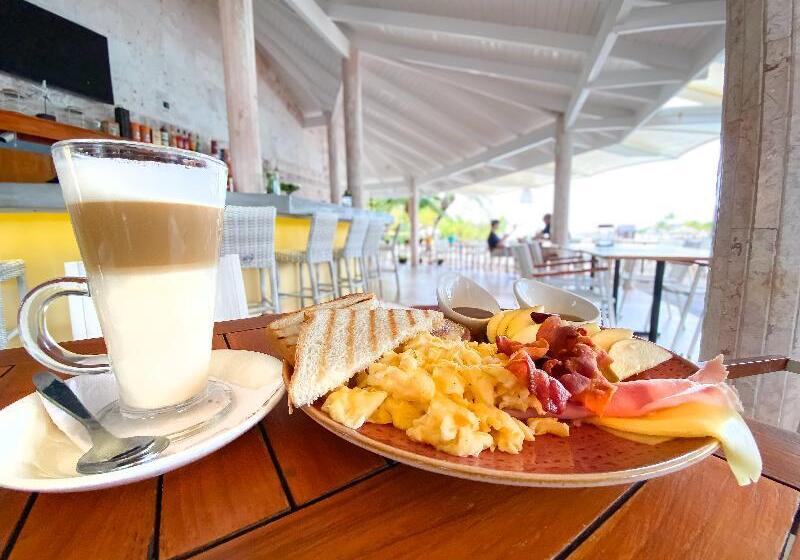 The Royal Sea Aquarium Resort