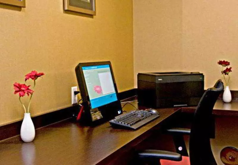 Towneplace Suites By Marriott San Diego Carlsbad / Vista