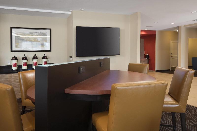 Towneplace Suites By Marriott San Diego Carlsbad / Vista