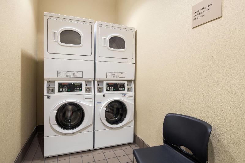 Towneplace Suites By Marriott San Diego Carlsbad / Vista