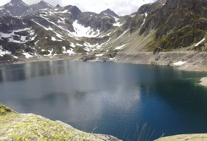 Apartahotel & Spa Jacetania