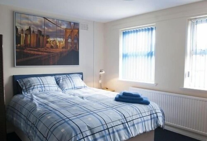 تختخواب و صبحانه Liverpool Gateway Inn