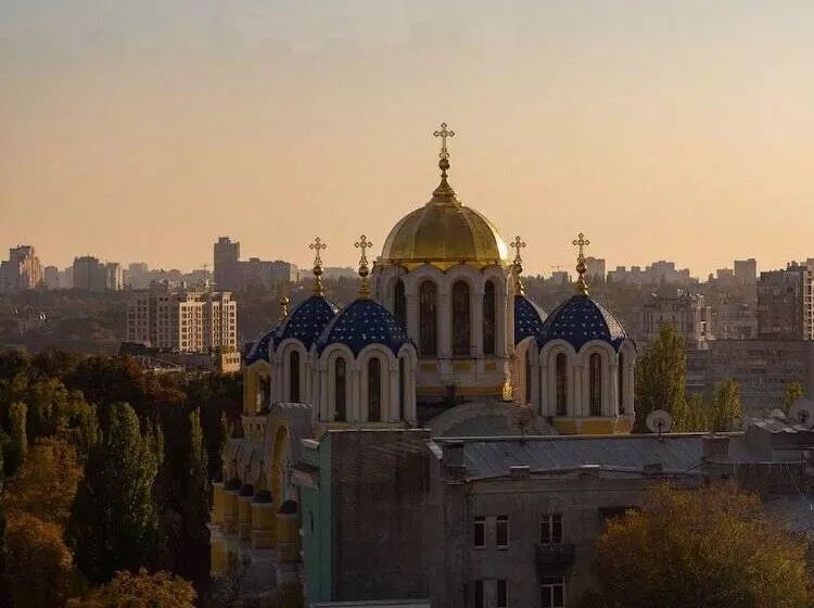 Szálloda 11 Mirrors Design