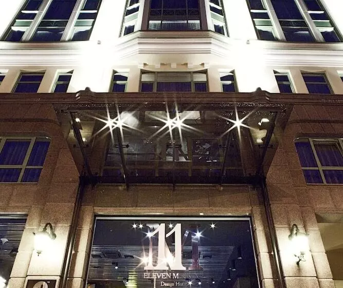 Szálloda 11 Mirrors Design