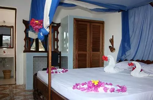 Отель Blu Marlin Village