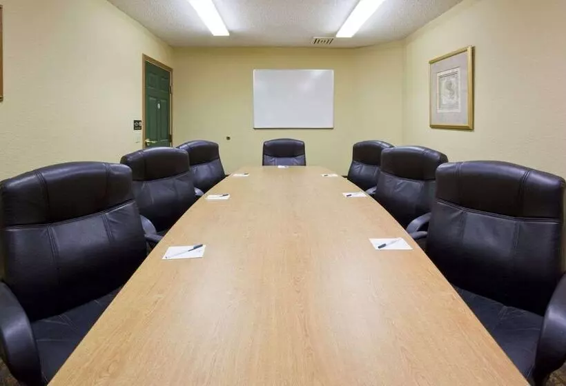 فندق Quality Inn & Suites