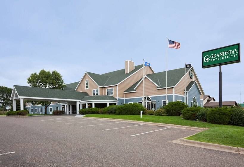 Otel Quality Inn & Suites