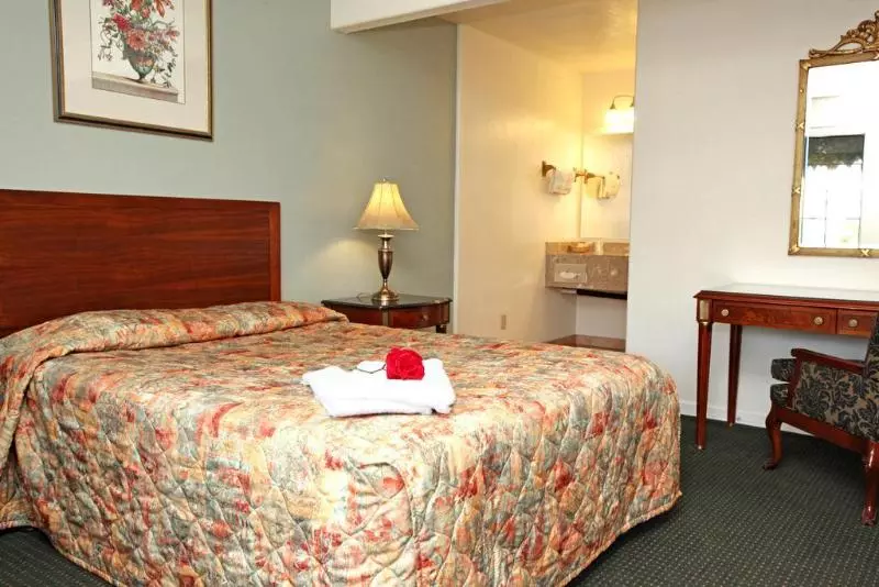 ホテル Monterey Oceanside Inn