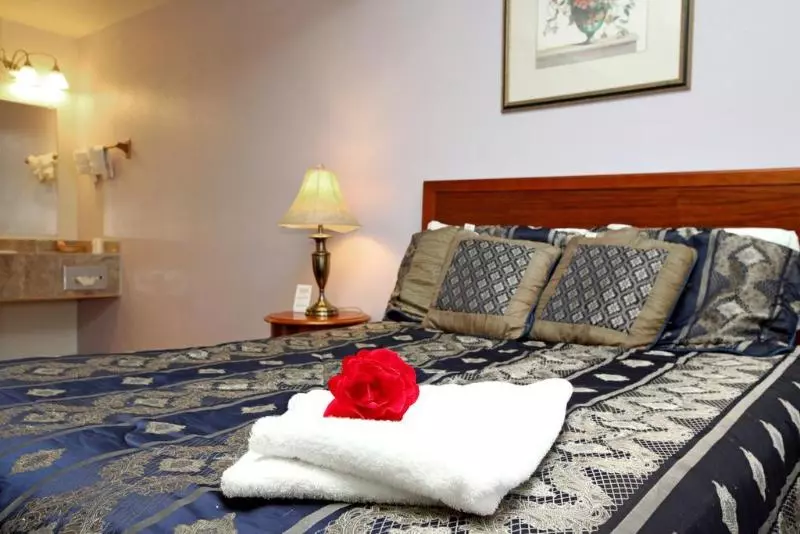 ホテル Monterey Oceanside Inn