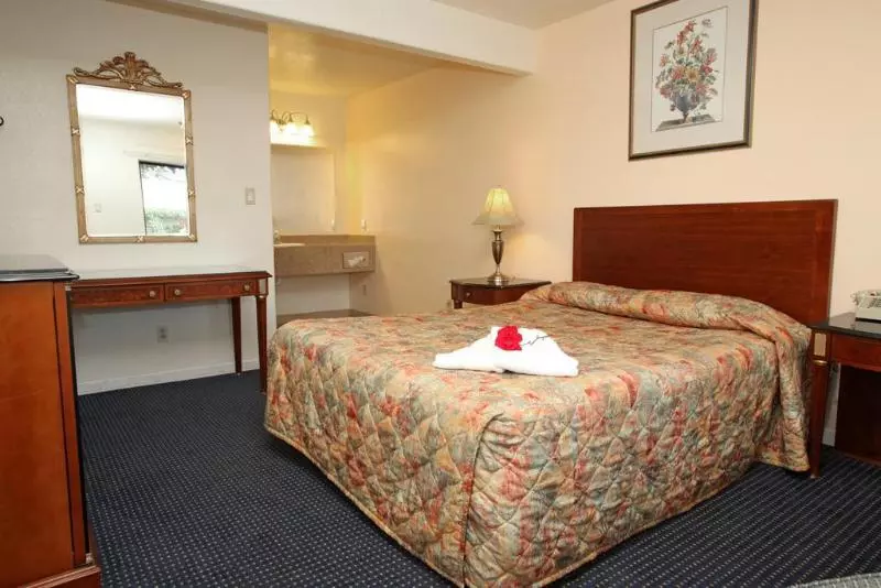 ホテル Monterey Oceanside Inn