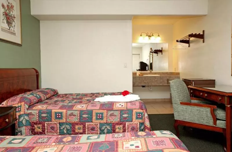 ホテル Monterey Oceanside Inn
