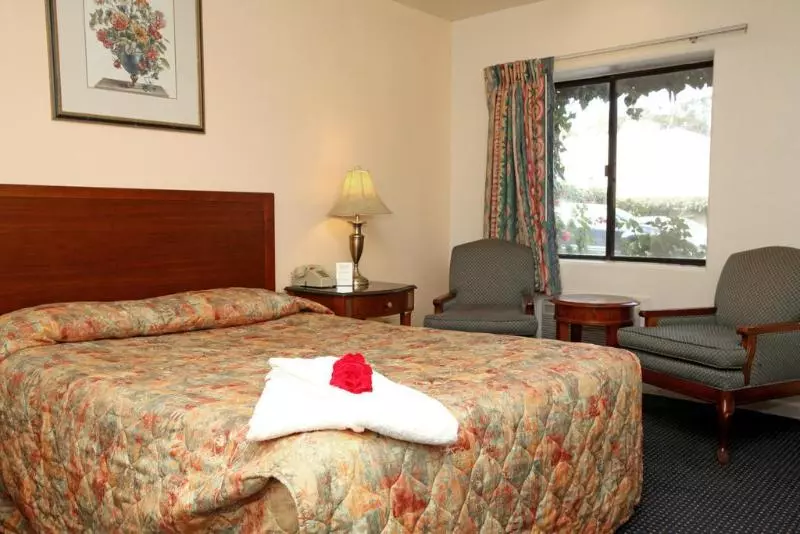 ホテル Monterey Oceanside Inn