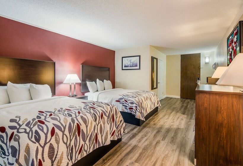 בית מלון כפרי Red Roof Inn Madison Heights, Va