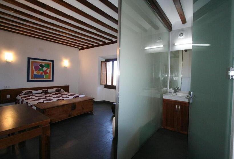 Maaseutuhotelli Antiguo Palacio De Atienza