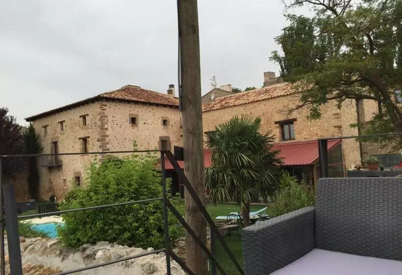 Hotel di Montagna Antiguo Palacio De Atienza